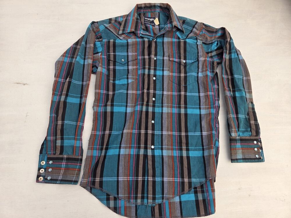 Vtg Wrangler Pearl Snap Shirt Mens 15-34 Cowboy Cut X Long Tails Plaid USA
